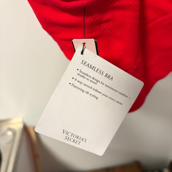 Victoria Secret Long Line Sport Bra - Picture 5 of 6